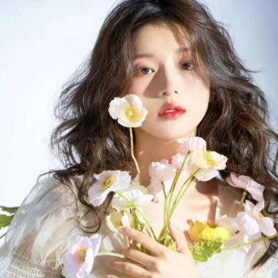 破相后矜贵影帝才知自己是替身